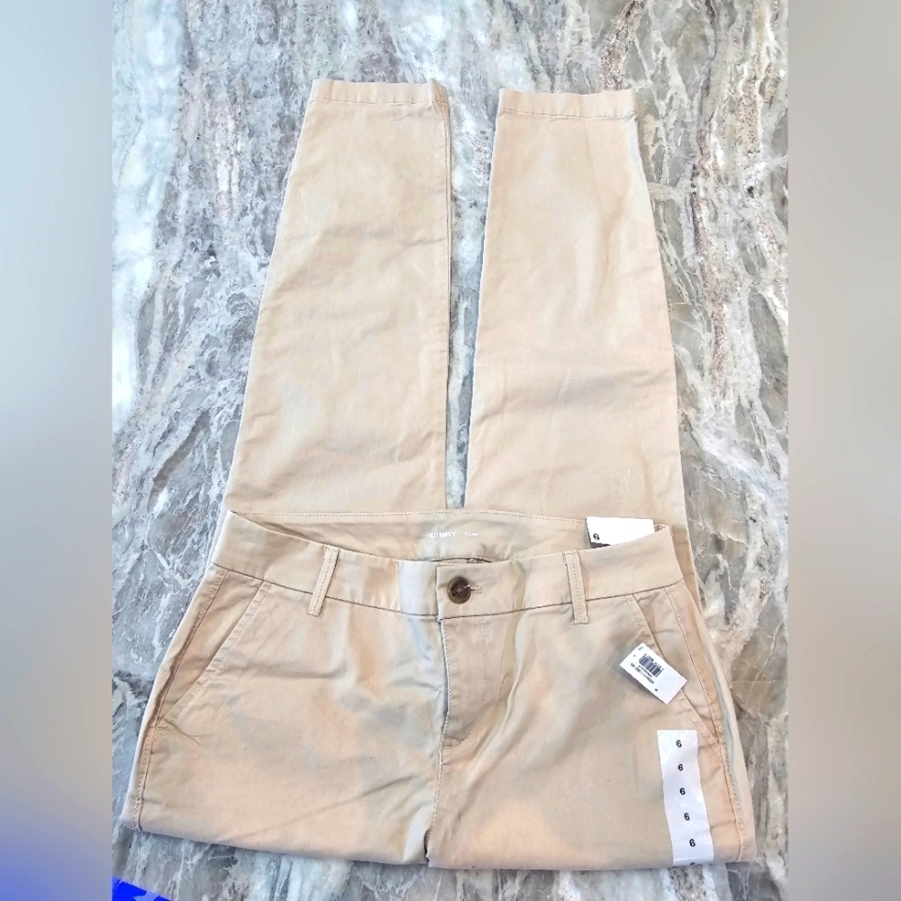 NWT Old Navy Khaki Stretch Twill Pants Women’s Size 6 | 29" Inseam Straight Fit